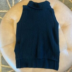 Gentle Herd Wool Sleeveless Turtleneck - M